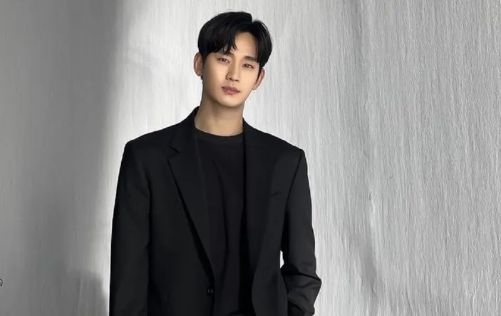 Kim Soo Hyun Aktor Terkenal Di Korea Selatan Intip Daftar Drama Yang