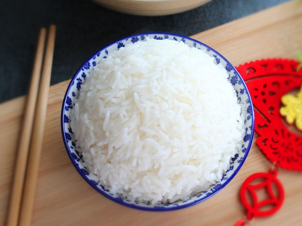 Berikut 7 langkah memasak nasi pulen menggunakan rice cooker dan magic com tanpa menggunakan beras mahal, dijamin nasi menjadi lebih nikmat