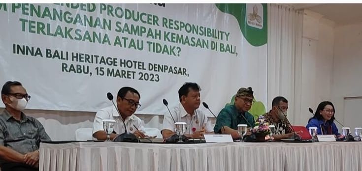 media gathering terait Penerapan Extended Producer Responsibility di Denpasar Bali, Rabu (15/3/23)