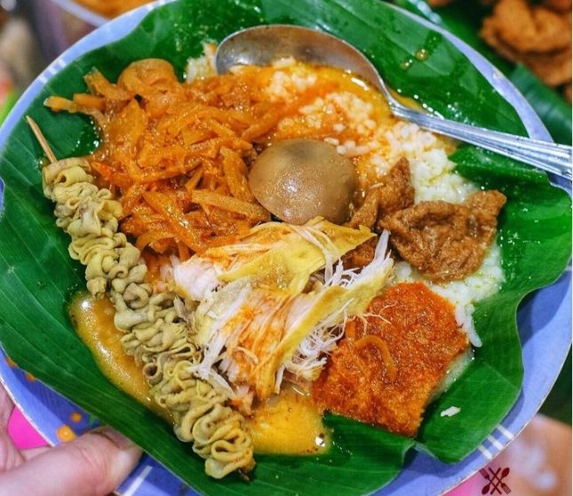 Nasi Ayam Bu Pini, Semarang