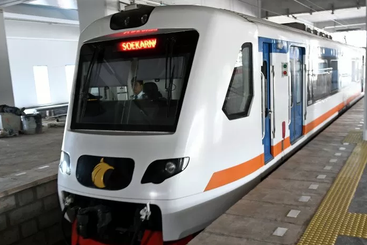 TERBARU! Tarif, Jadwal, Syarat Naik Kereta Bandara Soekarno Hatta 2023, Lengkap Daftar Stasiun Naik Turun