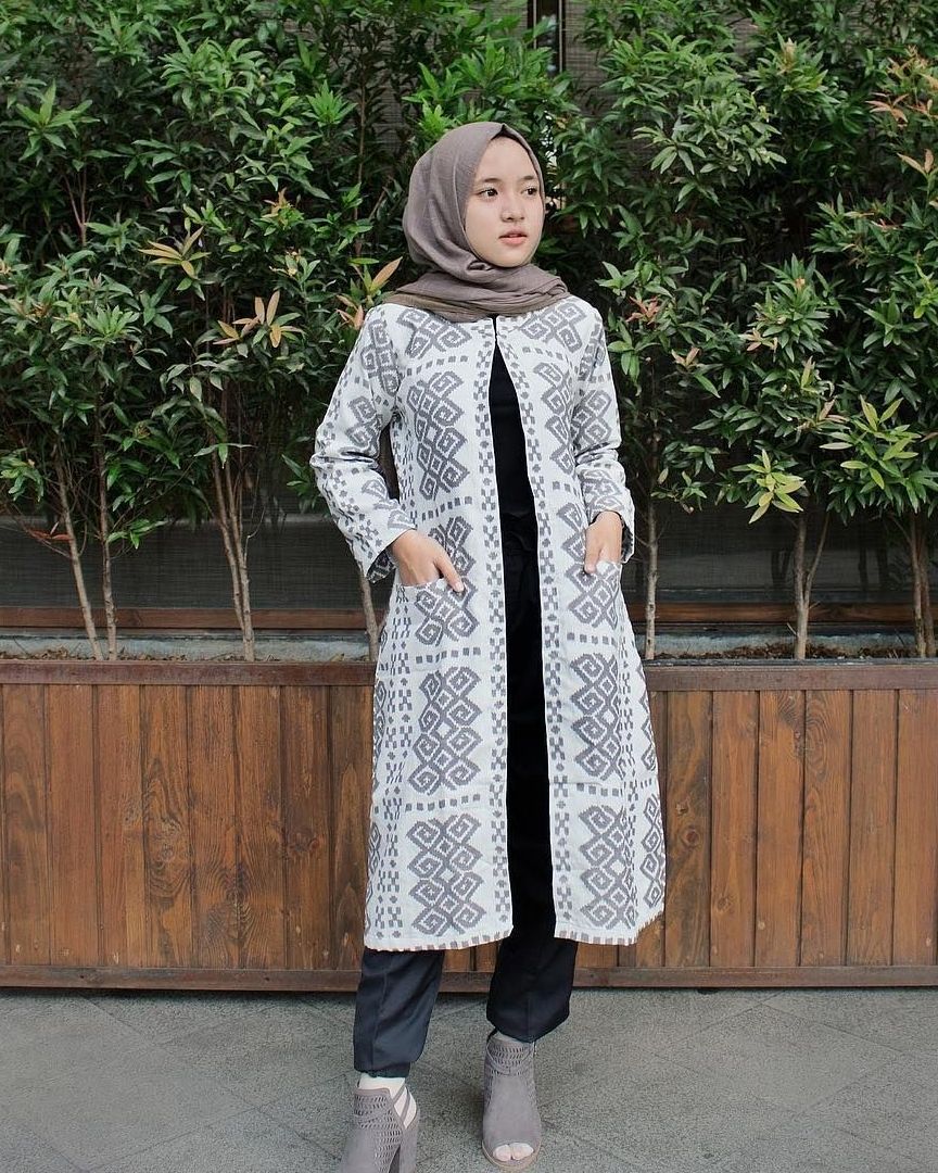 Drees Outer/ Nisa Sabyan