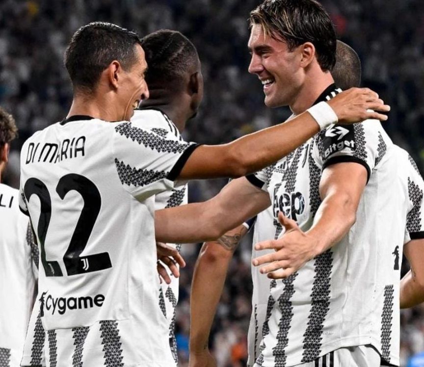 Live juventus vs psv. Ювентус монца. Фк ювентус 2022. Juventus live. Juventus live.