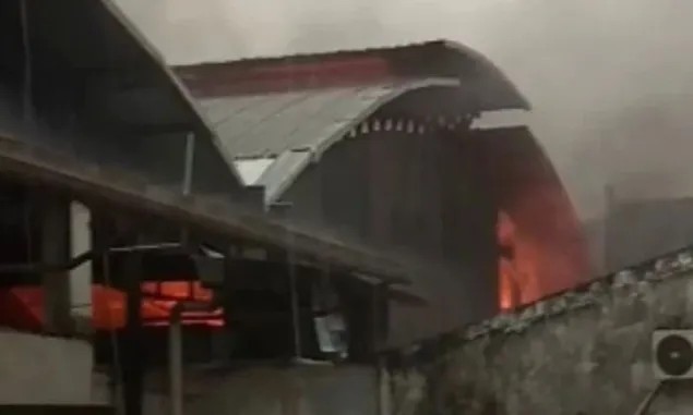 Pasar Citeko Plered Purwakarta Terbakar, 19 Toko Hangus Dilahap si Jago Merah