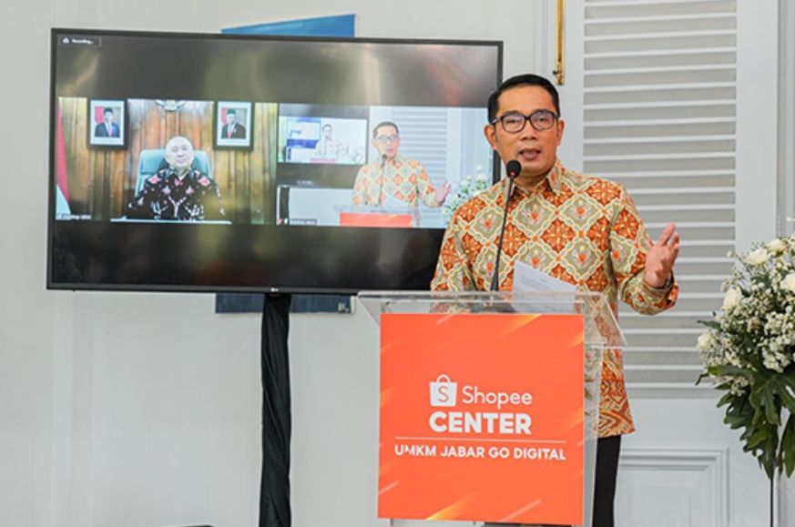 Teten Masduki, selaku Menteri Koperasi dan UKM Republik Indonesia, mengapresiasi kolaborasi Shopee dan Pemprov Jabar untuk membantu UMKM Go Digital.