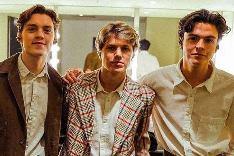 Lirik dan Terjemahan Lagu Know Me Too Well dari New Hope Club, Sound yang  Viral di TikTok