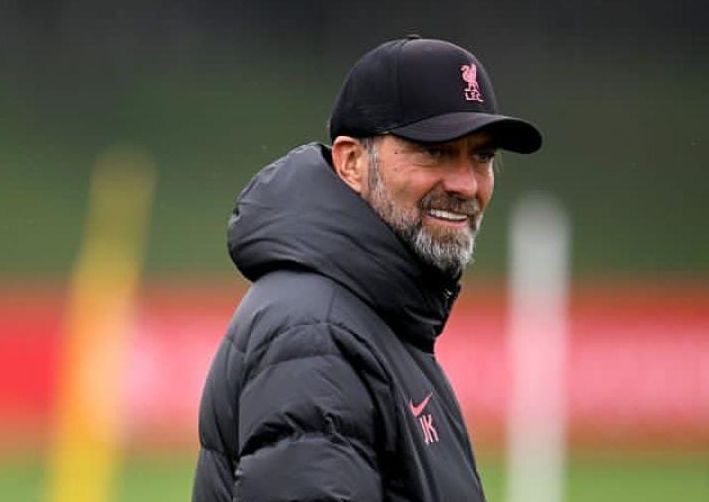 Berikut ini klasemen Liga Inggirs: Arsenal OTW juara, Man City, MU, Newcastle, Spurs saling sikut, Liverpool OTW pecat Klopp?