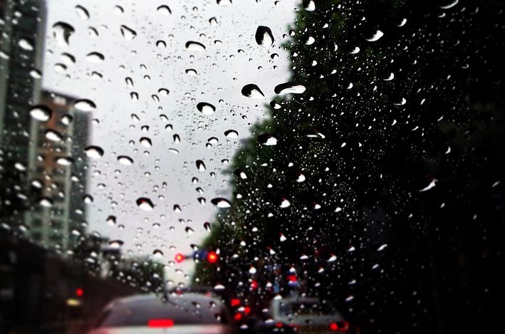 ilustrasi,  Bandung akan hujan dengan intensitas ringan