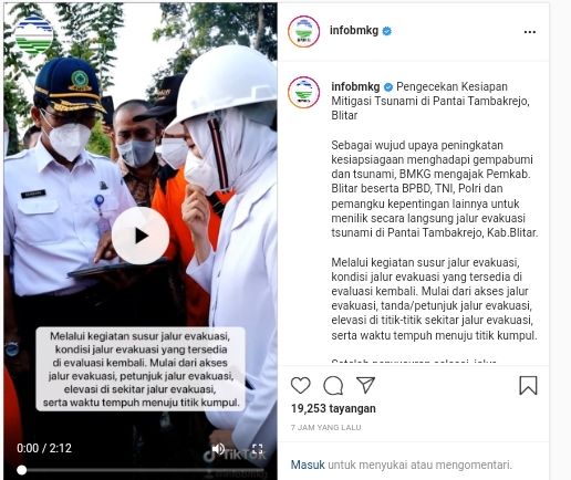 BMKG Lakukan Mitigasi Bencana Tsunami di Pantai Blitar Jawa Timur./