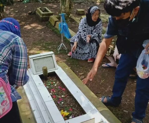 Tradisi Munggahan dan Berziarah Kubur Menjelang Bulan Ramadan Tiba