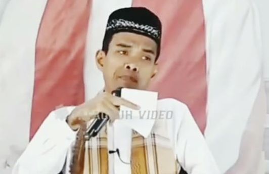  Ustadz Abdul Somad menyampaikan tausiah terkait/tangkap layar Channel YouTube al-kahfi