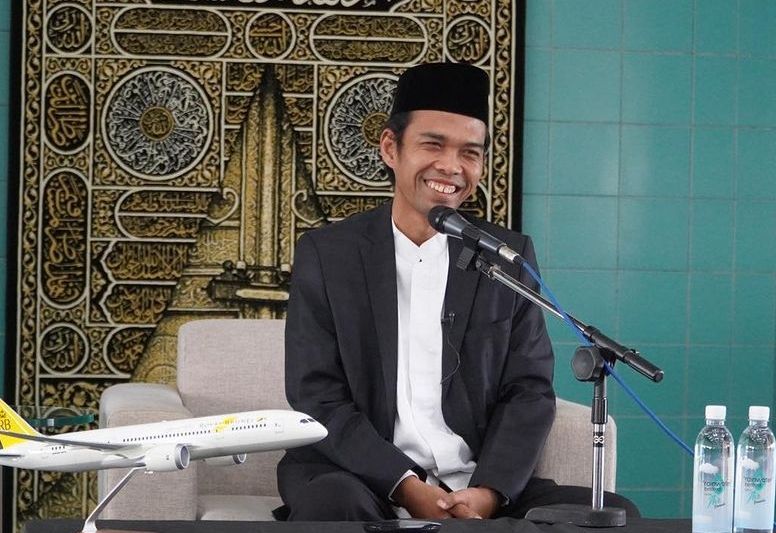 Hukum Pakai Headset saat Puasa Ramadhan Bikin Batal Tidak?