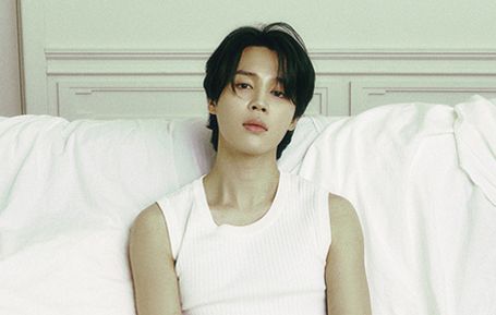 Penampilan Jimin BTS dalam album solonya 'Face'.