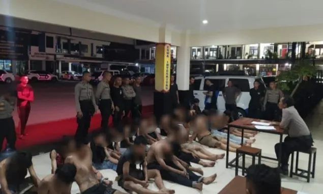 Rencana Tawuran Digagalkan 20 Remaja Digelandang ke Polresta Cilacap  