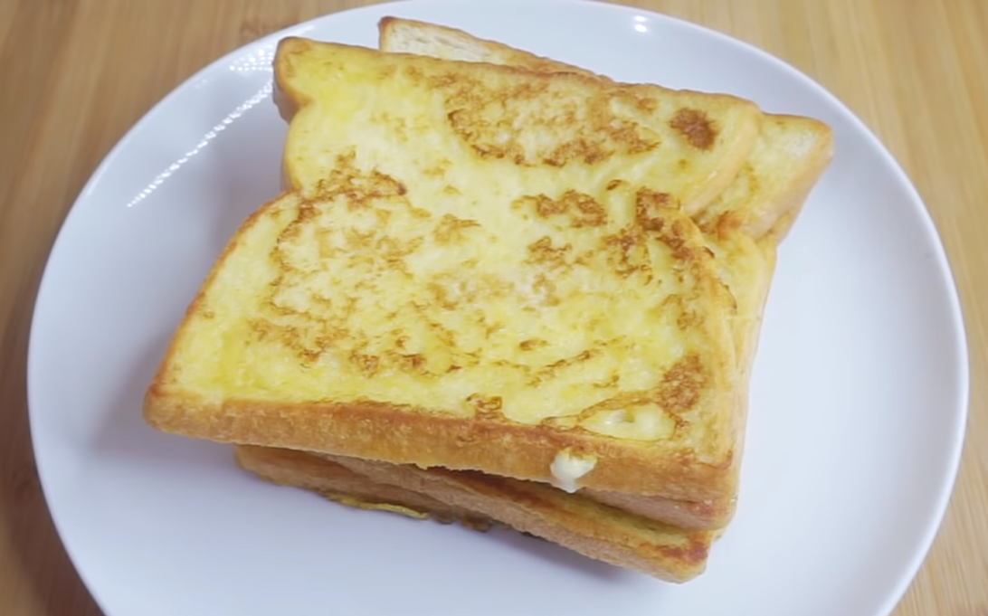 Kreasikan roti tawar jadi makin lezat