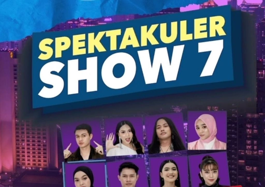 Duet Salma Salsabil dan Roni Parulian yang membawakan lagu Semua Terserah Padamu Aku Begini Adanya (Jangan Ada Dusta Di Antara Kita) di Indonesia Idol 2023 Top 8 mendapat lima standing ovation.
