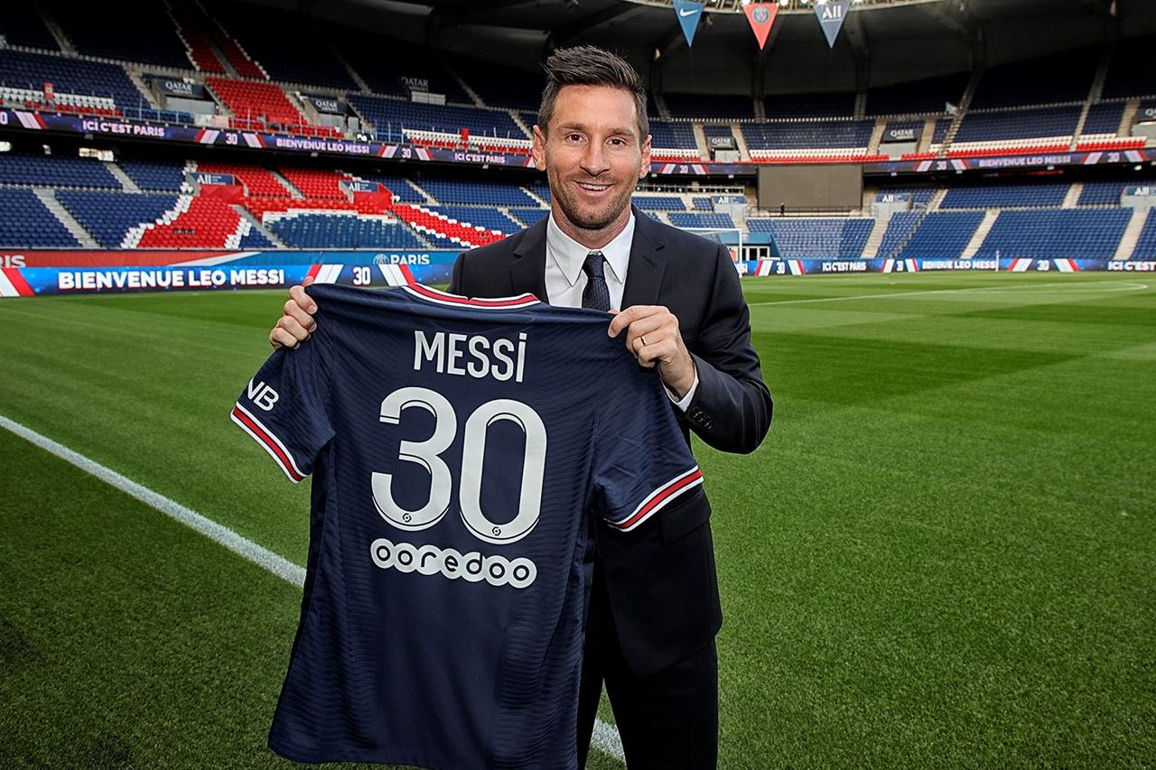 Sempat ditawarkan nomor punggung 10 oleh Neymar, Messi justru memlih nomor punggung 30 di PSG