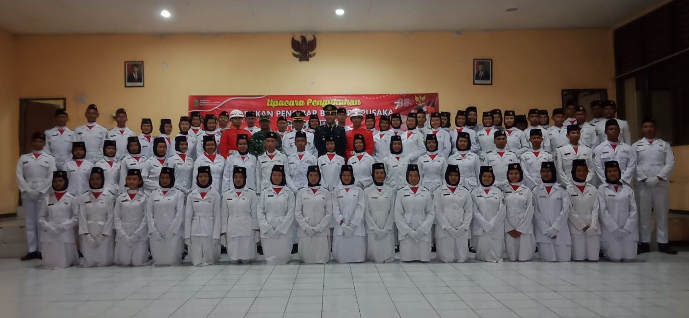 Pasukan Pengibar Bendera Upacara HUT Kemerdekaan Republik Indonesia tingkat Kecamatan Purwareja Klampok