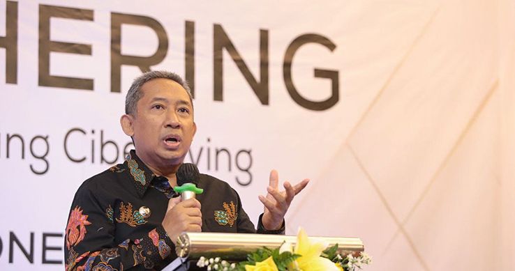 Wali Kota Bandung, Yana Mulyana meminta agar Aparatur Sipil Negara (ASN) Pemerintah Kota (Pemkot) Bandung untuk bersama-sama menyelesaikan janji politik kepemimpinanya.
