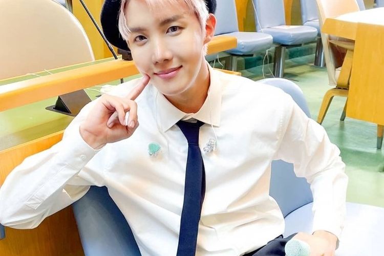 Tak Hanya Army, J-Hope BTS Akui Jatuh Hati Pada Lagu Baru Jin 'Yours