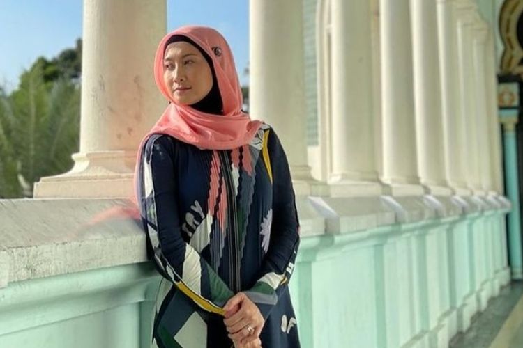 Profil Desy Ratnasari, Biodata Lengkap: Umur, Pendidikan, Hingga Soal ...