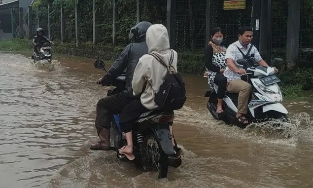 Bandung Timur Banjir Lagi, Sejumlah Sungai dan Anak Sungai Meluap