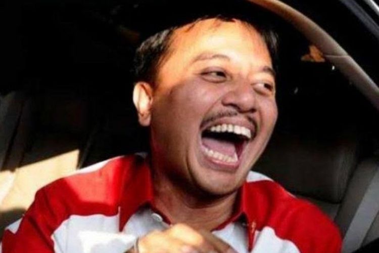 Kontroversi Roy Suryo: Maling Panci di Kemenpora, Rebut Kursi Pesawat, hingga Meme Stupa Mirip Jokowi