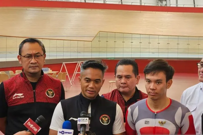 CdM Anindya Bakrie Tinjau Pelatihan Bernard Van Aert, Atlet Balap ...