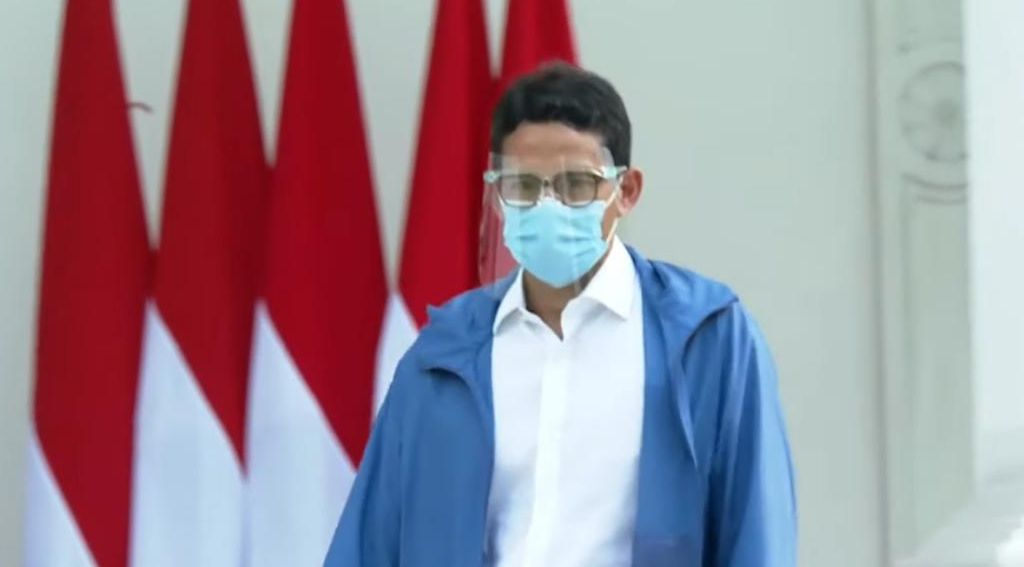Sandiaga Uno saat pengumuman reshuffle kabinet Presiden Jokowi yang kini menjadi Menparekraf.