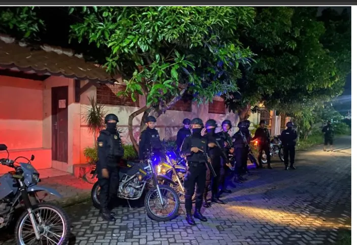 Polres Kudus Lakukan Patroli Ke Pemukiman Warga, Berikan Rasa Aman ...