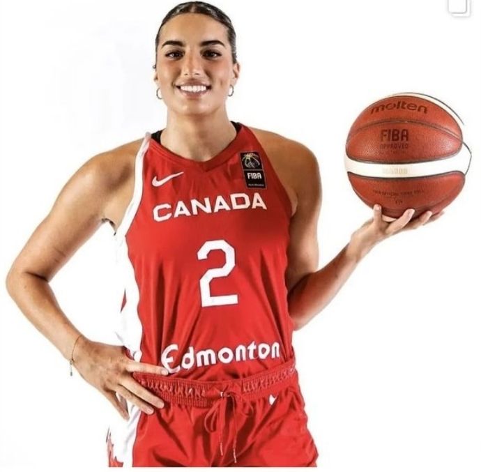 Aislinn Konig, Pemain Tim Nasional Basket Wanita Kanada