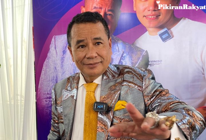 Hotman Paris Pasang Badan usai Raffi Ahmad Dituding sebagai Artis Inisial R dalam Kasus Pencucian Uang /