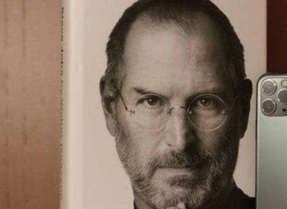 Ilustrasi Steve Jobs, pendiri iPhone.
