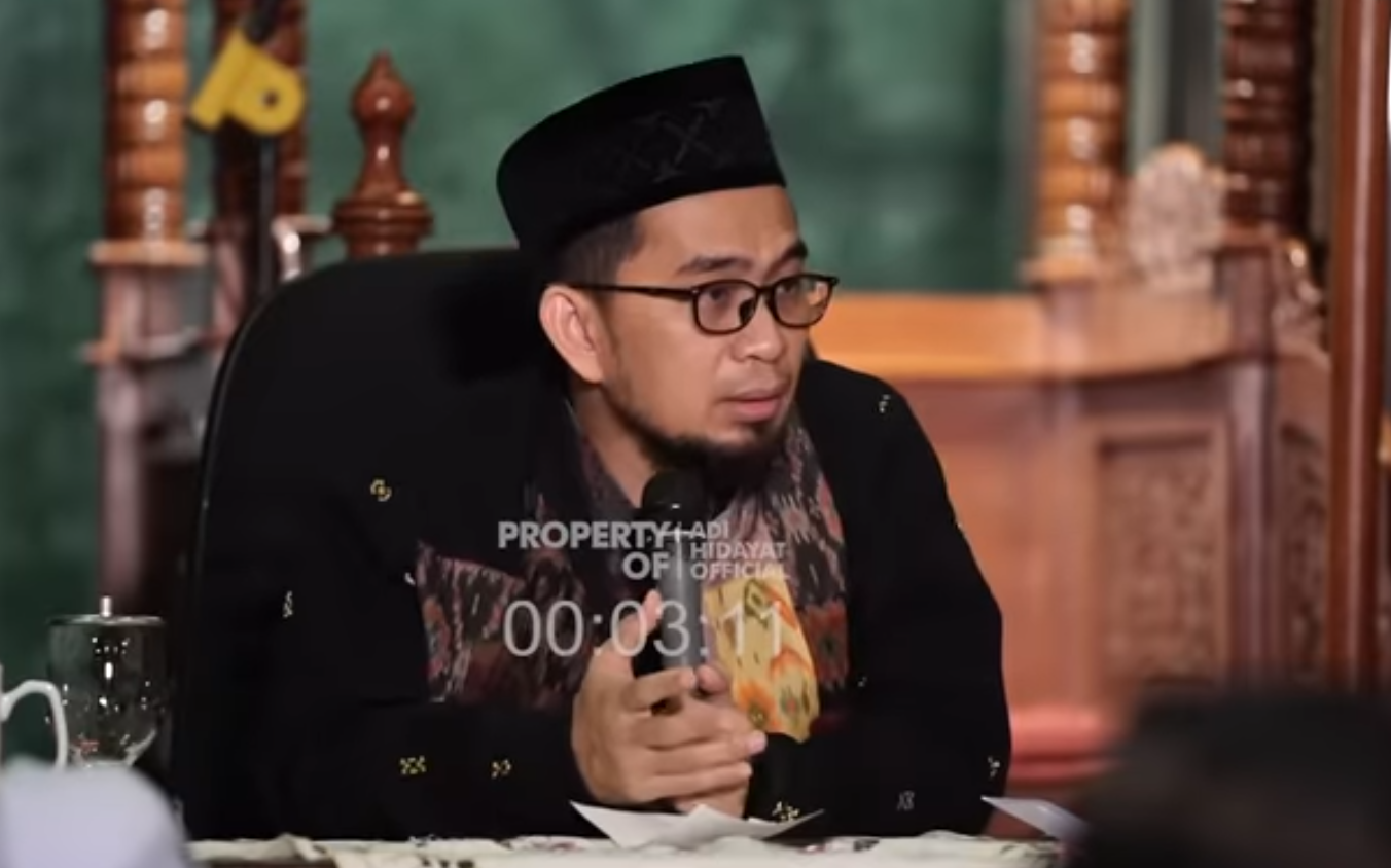 Hukum Wudhu di Dalam Kamar Mandi Menurut Ustadz Adi Hidayat - Portal