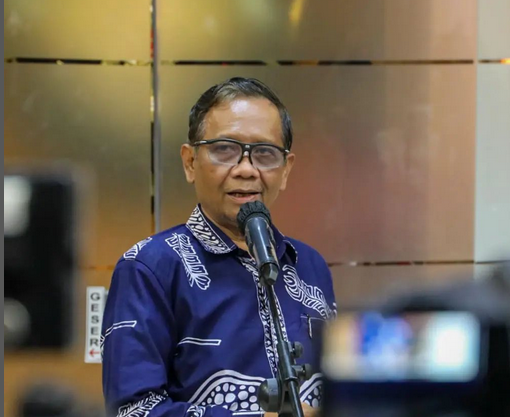 Tragedi Kanjuruhan: Telah Bekerjasama Selama Seminggu, Tugas TGIPF Sudah Rampung Sekarang kata Mahfud MD