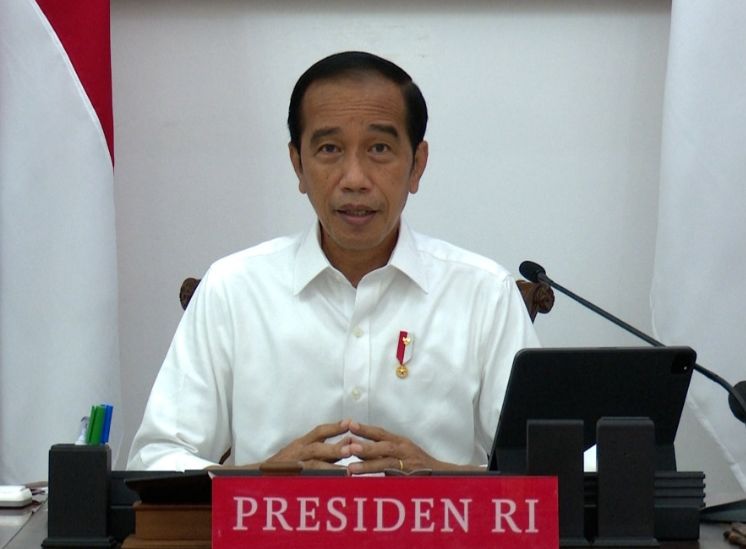 Jokowi-Prabowo Dideklarasikan Maju di Pilpres 2024, Rocky Gerung: Dua Orang Ini Tidak Paham Demokrasi