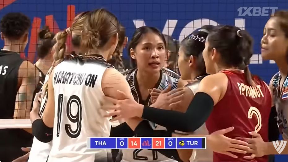 Hasil VNL 2024 Putri: Makin Garang Turki Makin Mantap Usai Menggilas Thailand 3-0