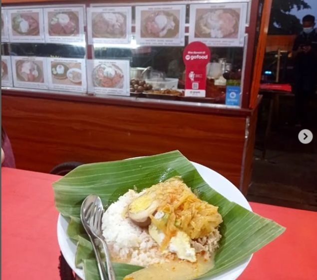 Nasi Liwet Cah Solo, salah satu menu yang dijual di dalam area Pasar Modern BSD, Tangerang Selatan