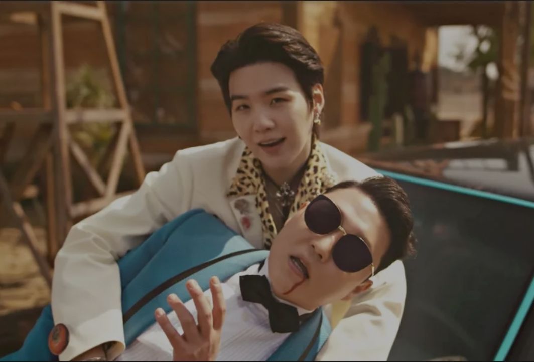 PSY dan Suga BTS "That That" Menjadi MV ke-9 Oleh Seorang Solois K-Pop Yang Mencapai 400 Juta Views