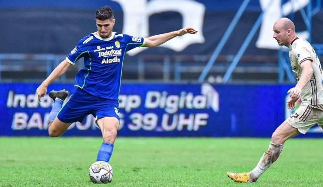 Nick Kuipers absen bela Persib Bandung kontra Borneo FC pada lanjutan BRI Liga 1 2022/2023 pekan ke-20, Kamis, 26 Januari 2023.