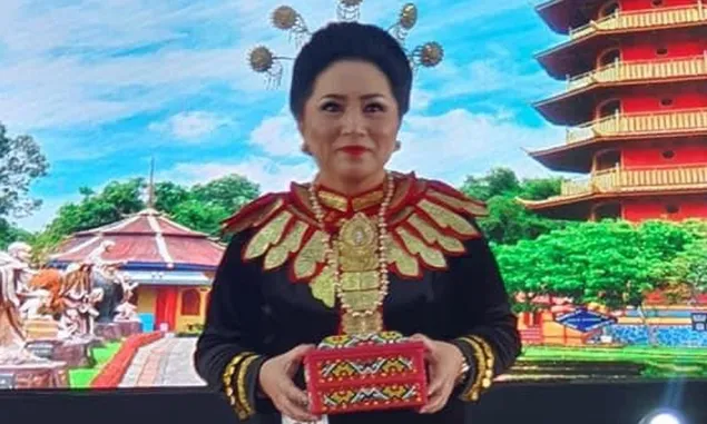Rita Tamuntuan Promosikan BMR ke Nasional Lewat Pakaian Adat Salu, Ini Tanggapan Budayawan Chairun Mokoginta