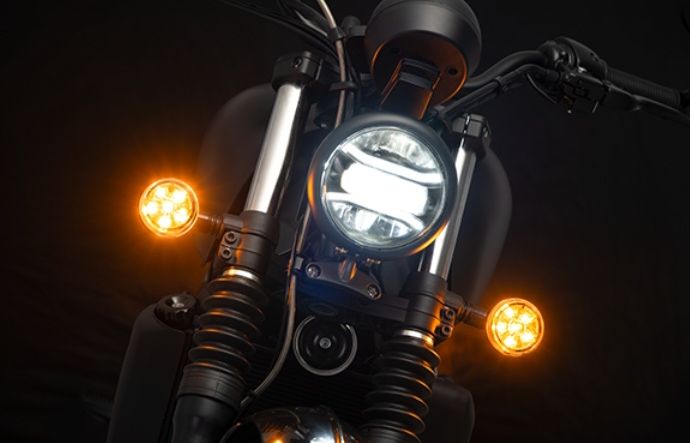 Harley Davidson Sportster 48 Dapat Penantang Baru Nih, WMoto Luncurkan Motor Baru Bergenre Cruiser
