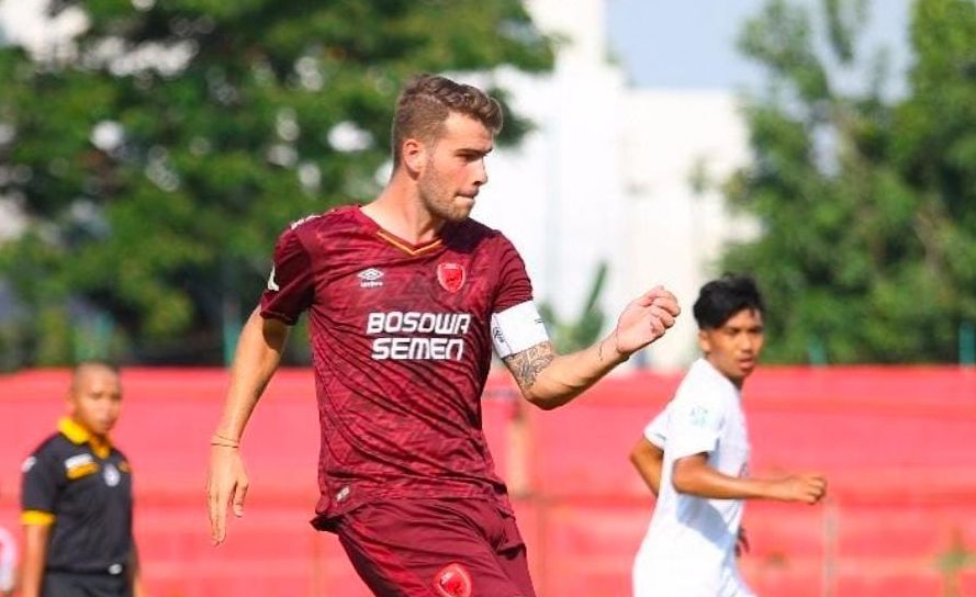 Wiljan Pluim , pemain asing yang telah memperpanjang kerjasama dengan PSM Makassar