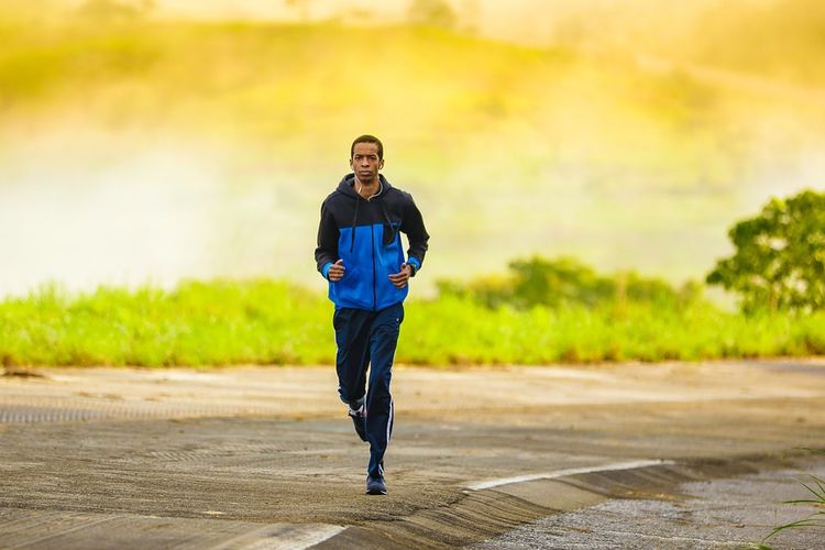 Dua Jenis Olahraga dan Manfaatnya Bagi Penderita Penyakit Kronis