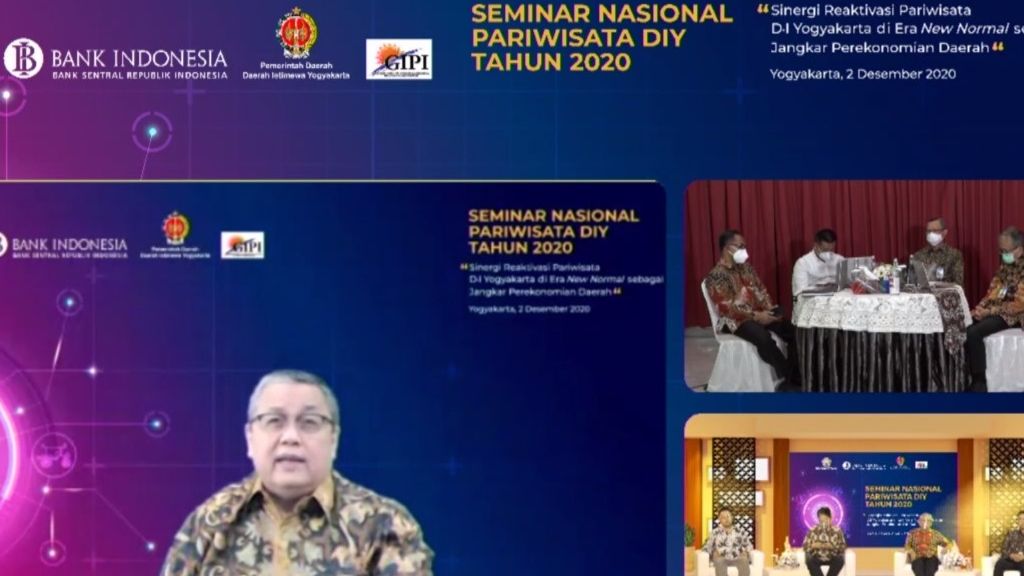Tangkapan layar Gubernur Bank Indonesia Perry Warjiyo saat menjadi salah satu pembicara Seminar Nasional Pariwisata DIY Tahun 2020 'Sinergi Reaktivasi Pariwisata DIY di Era New Normal Sebagai Jangkar Perekonomian Daerah', Rabu, 2 Desember 2020 yang dilakukan secara virtual.