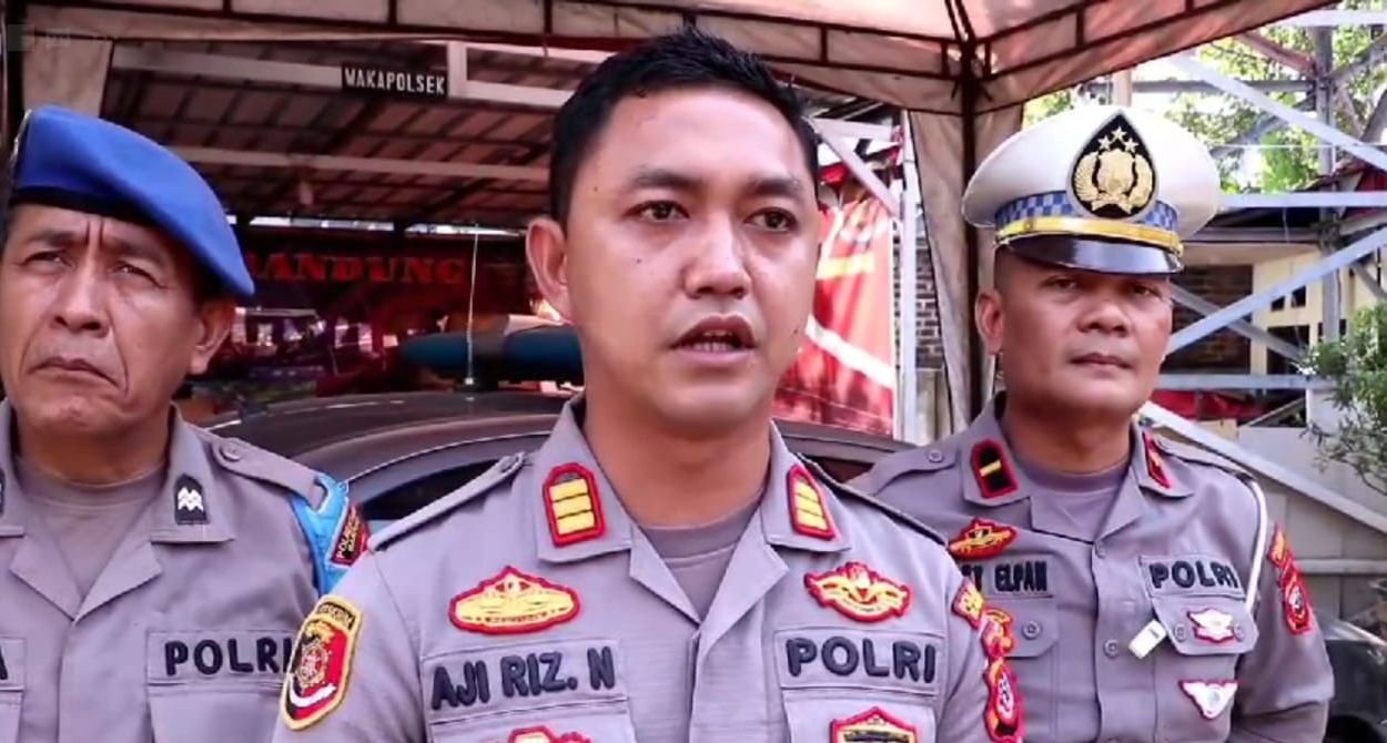 Kapolsekta Regol Komisaris Aji Riznaldi di Mapolsekta Regol di Jalan Moh Toha, Kota Bandung pada Kamis 19 Juni 2024.