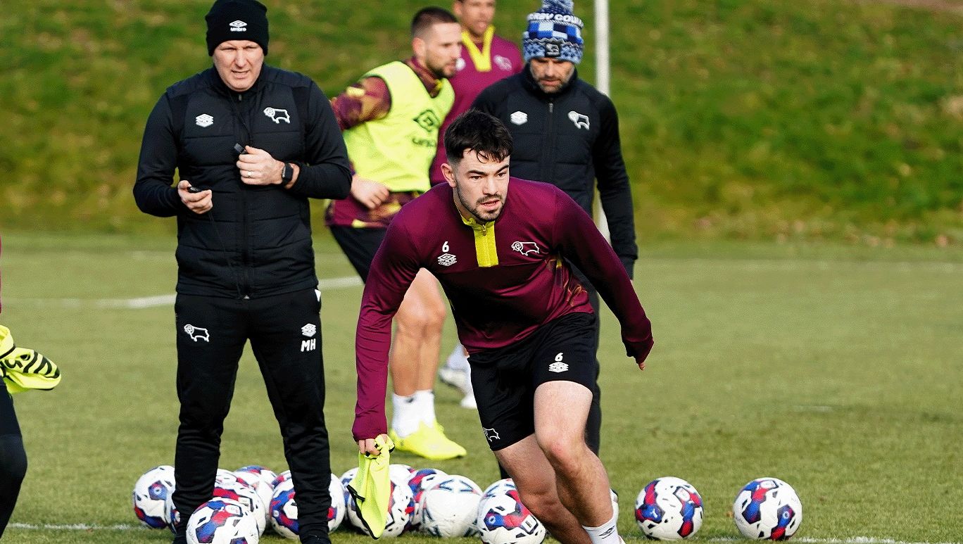 Prediksi skor Derby County vs West Ham United di Piala FA, Selasa 31 Januari 2023 dinihari pukul 02.45 WIB.
