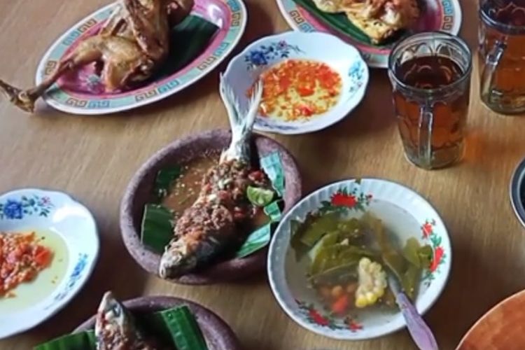 3 Tempat Wisata Kuliner Yang Otentik Khas Serang Banten, Ada Pecak ...