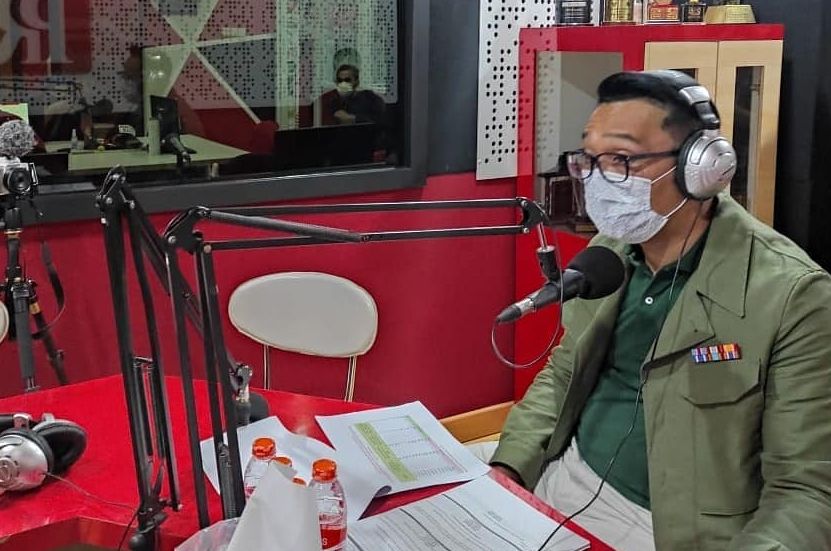 Gubernur Jawa Barat Ridwan Kamil saat On Air di Radio PRFM News Channel, Kamis 20 Mei 2021.