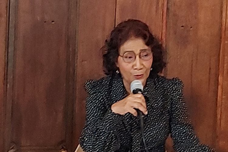 Susi Pudjiastuti Minta Jokowi Batalkan Kebijakan Ekspor Pasir Laut Karena Bisa Sebabkan Kerusakan Lingkungan